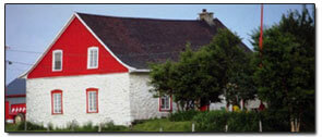 Photo of barn.