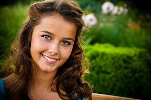 We are specialts at senior picture printing. Order senior pictures online