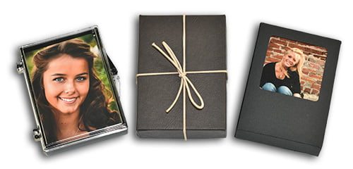 Wallet size photo box