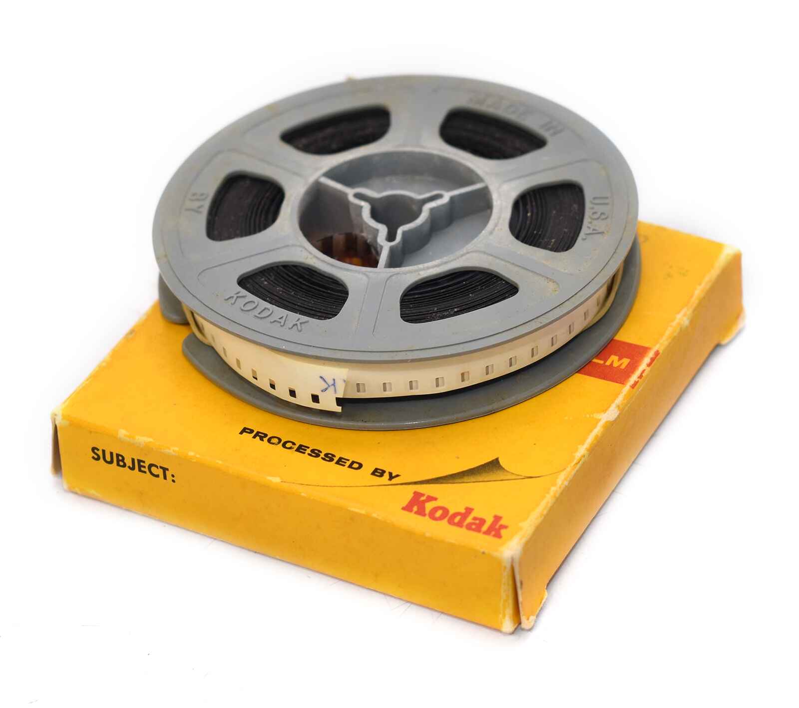 Convert 8mm and 16mm Movie Film to Digital .mp4 on USB or DVD.